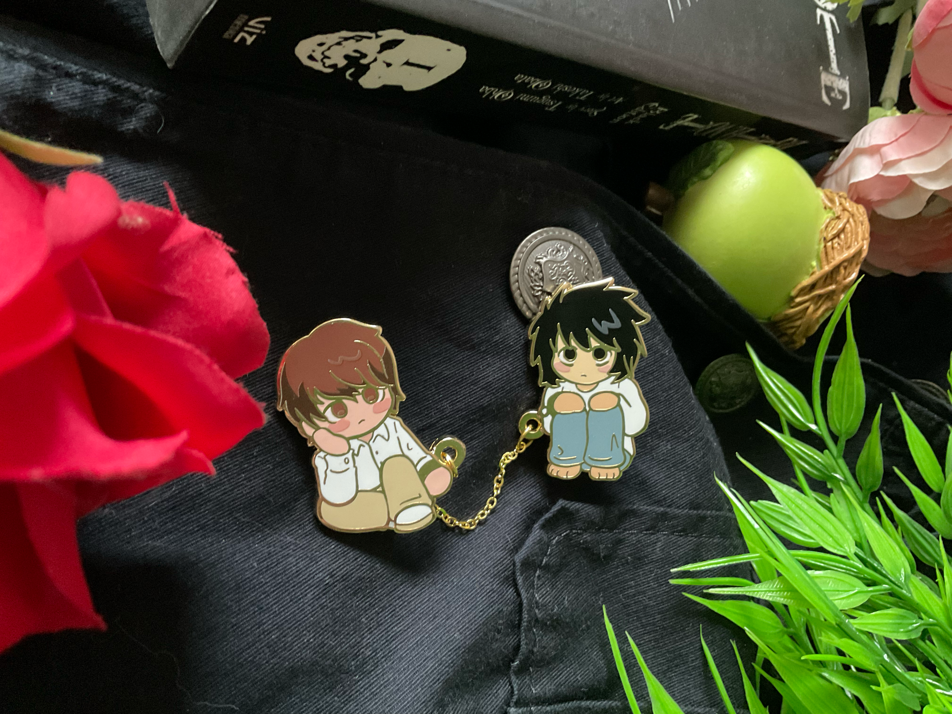 Death Note Enamel Pin – leafbat Death Note Enamel Pin – leafbat